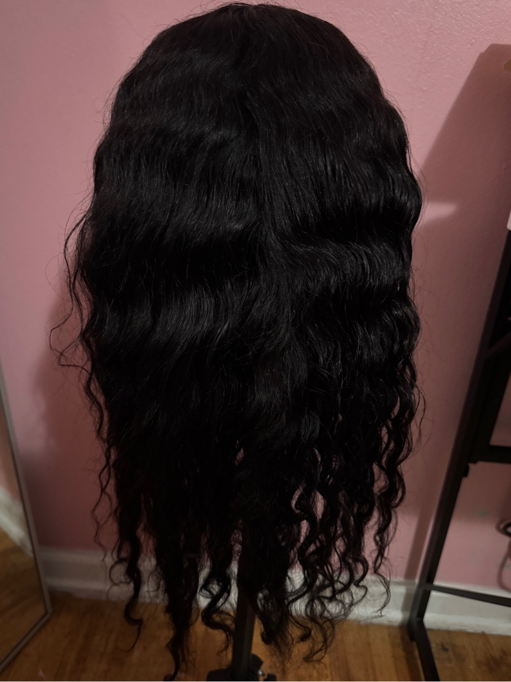 Curly wig - Picture 3 of 4